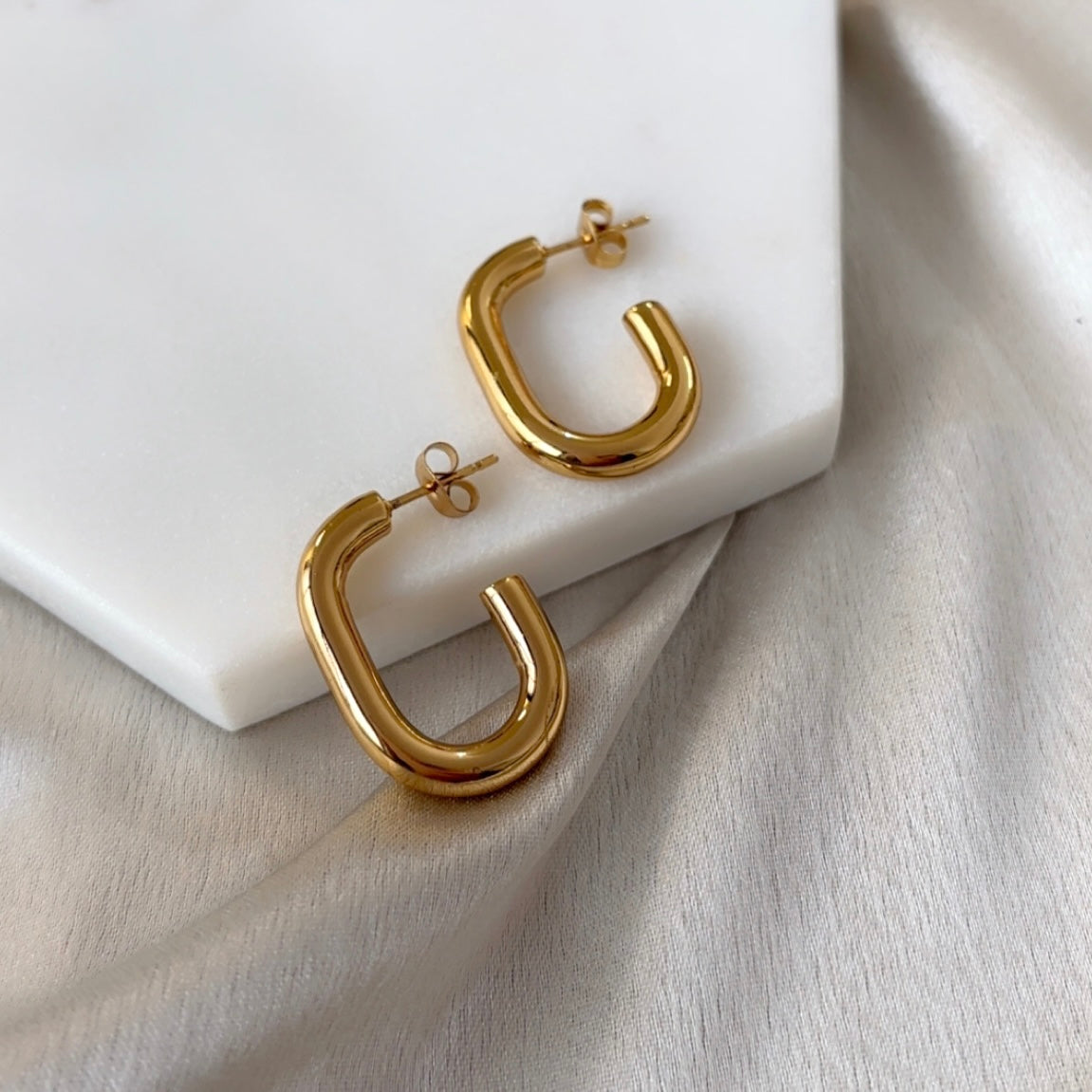 Half Pin Hoops