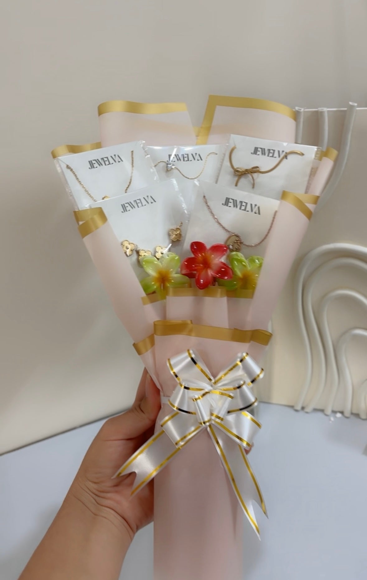 Jewelry and Accessories Gift Bouquet