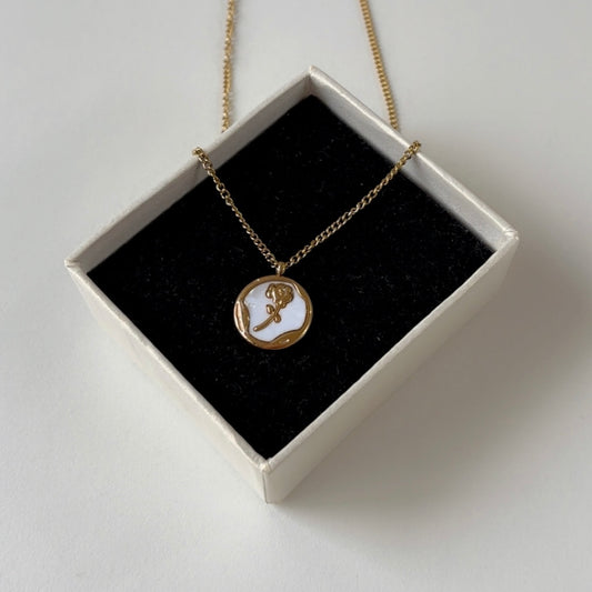 White-Rose Necklace