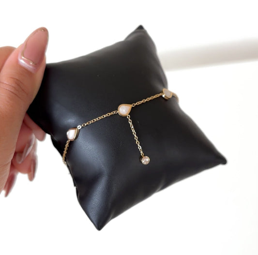 Serene beauty bracelet