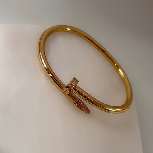 Nail kadha (Bangle Bracelet)