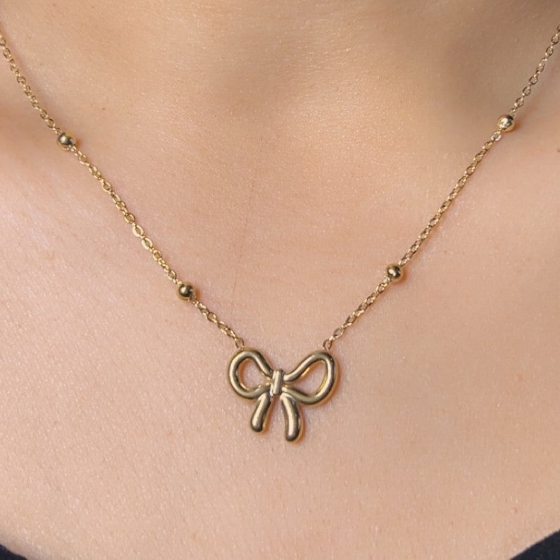 Why Knot (Bow Necklace)