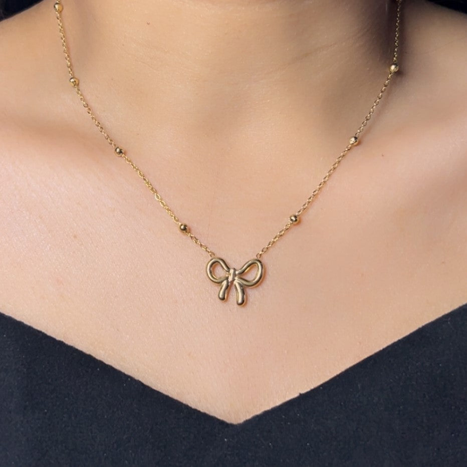 Why Knot (Bow Necklace)