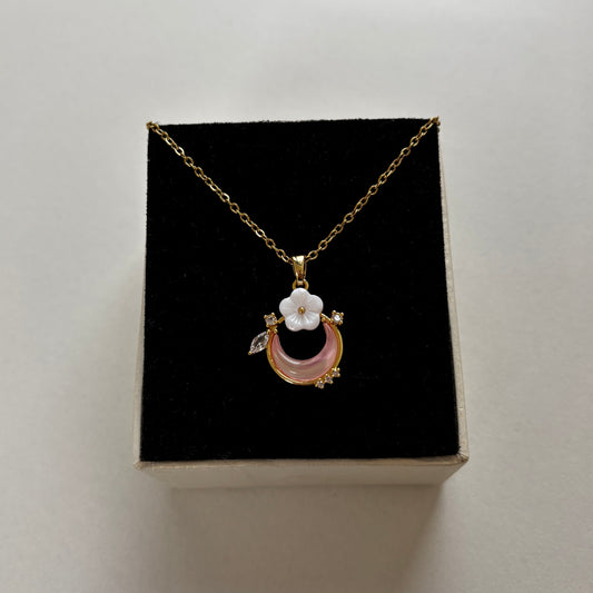 Soft Chaos Necklace