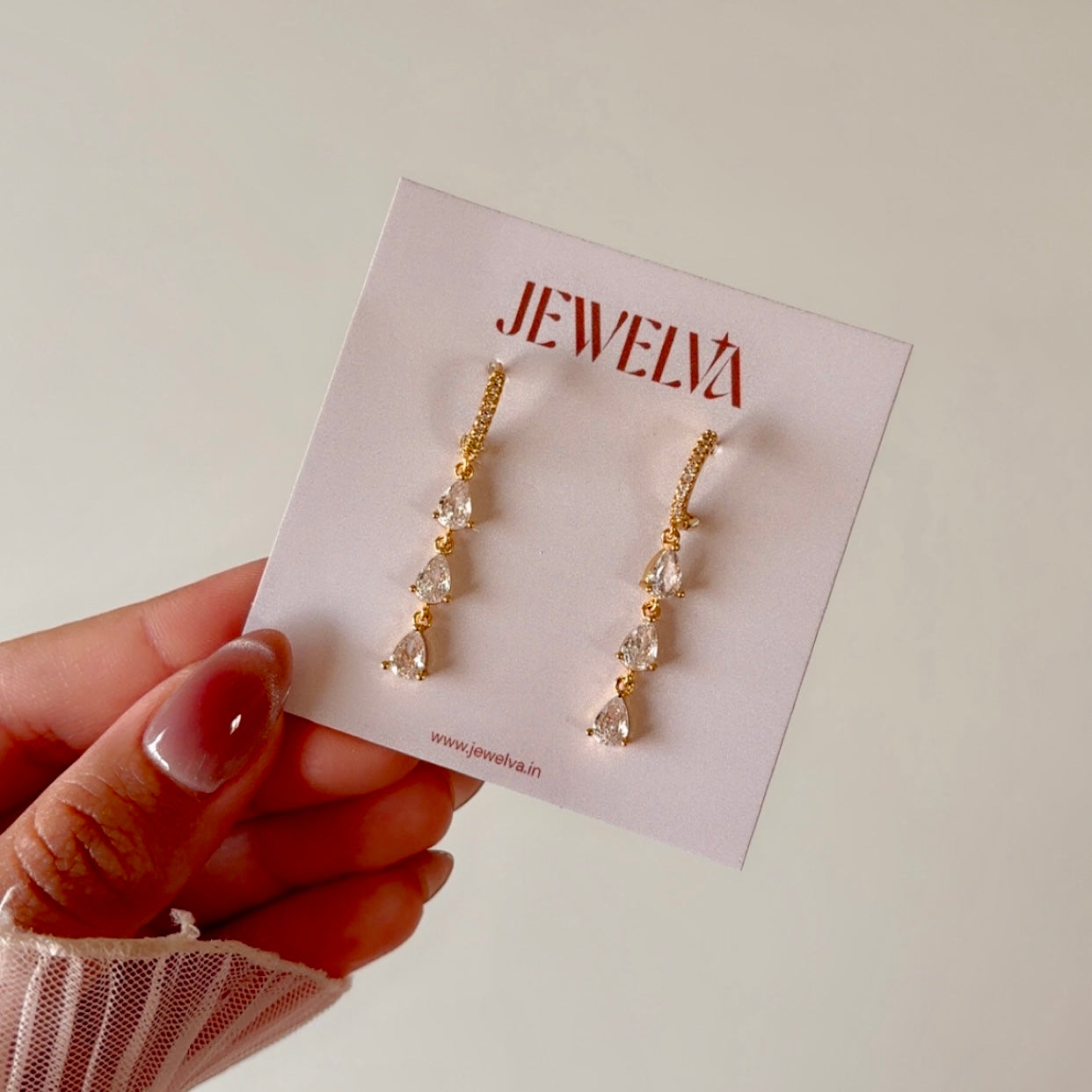 Dainty Diamond Dangler earrings