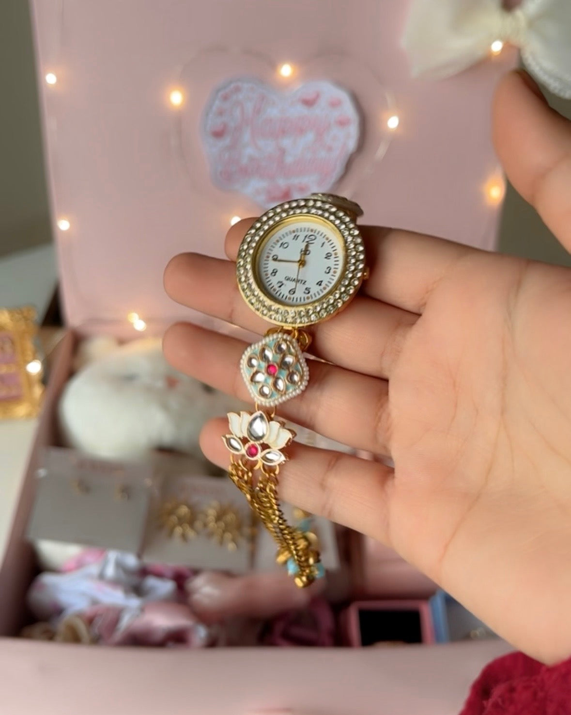 Luxe Overloaded Jewelry Hamper