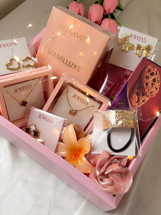 Luxe Hamper for her