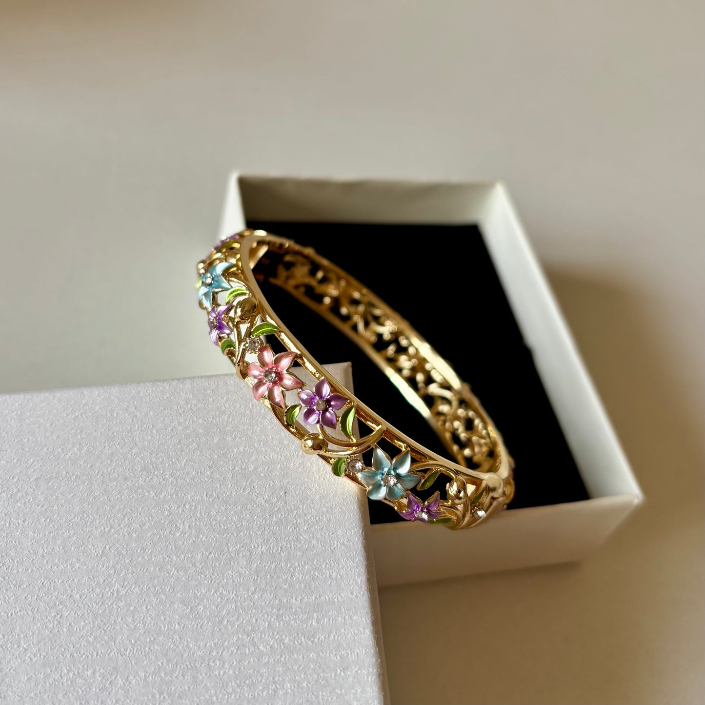 Pretty in Pastels - Bangle