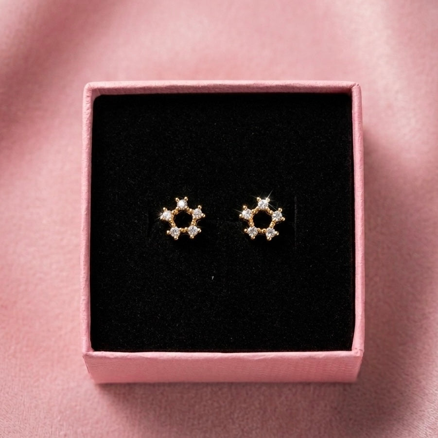 Luna Studs