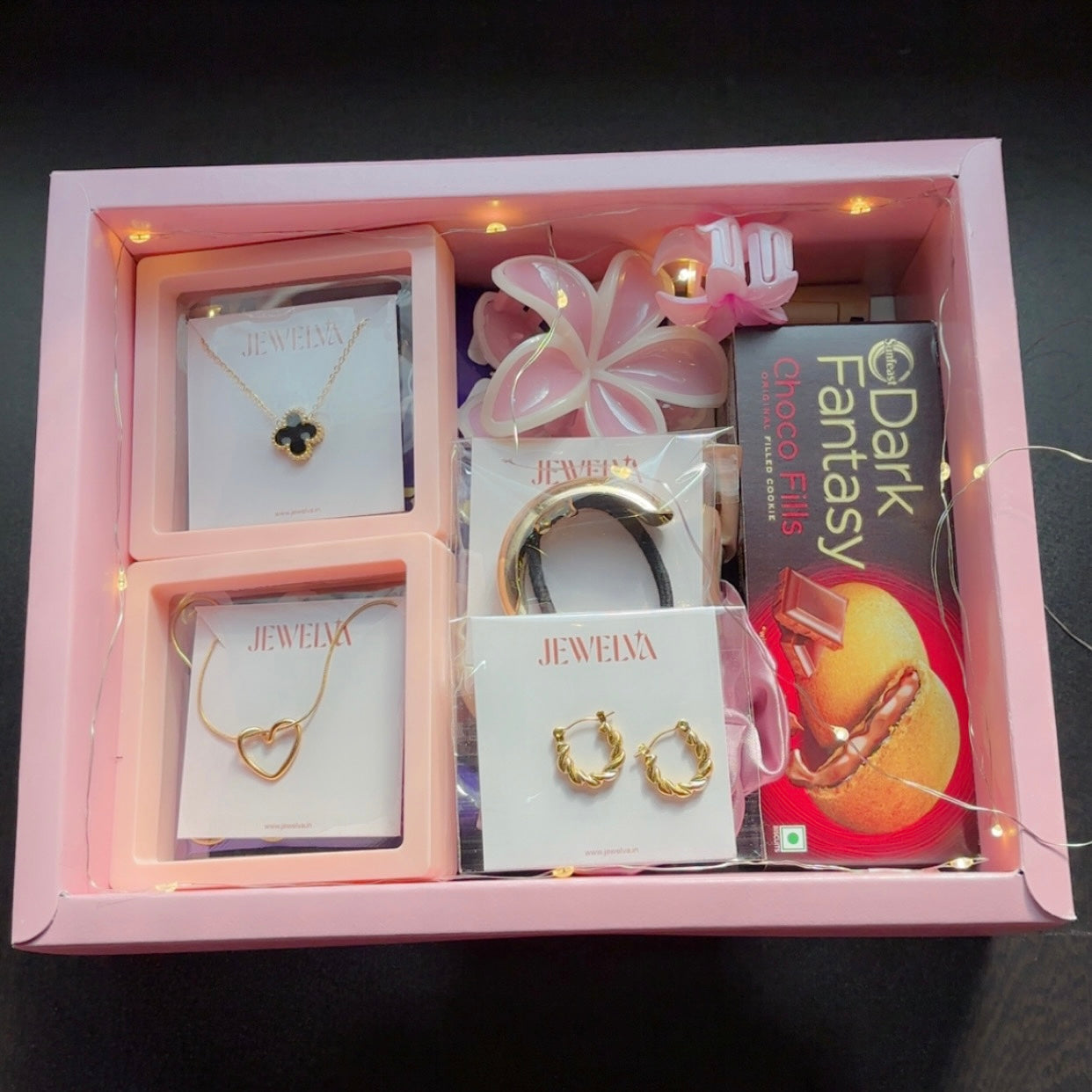 Raksha Bandhan Accessories Hamper for her