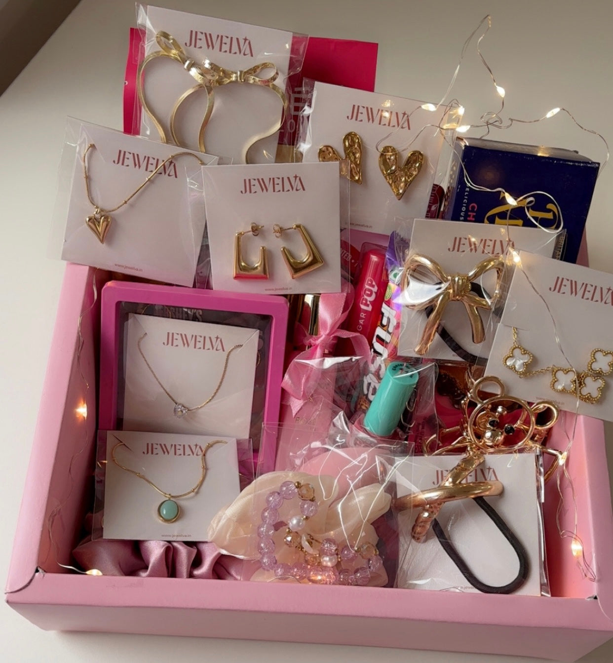 23 Gifts for 23rd Birthday (Gift Hamper for her)