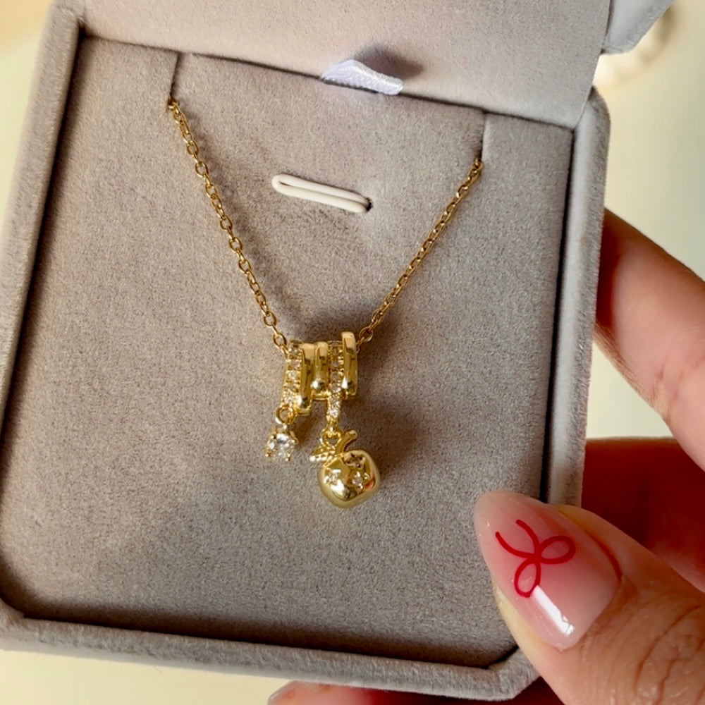 Sparkle Charm Nevklace