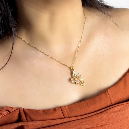 Sparkle Wings Necklace